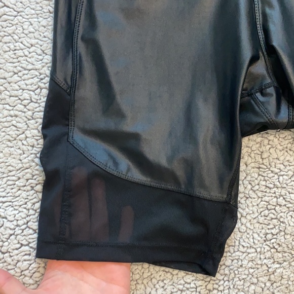 Nylora | Black Mesh Panel ‘Cypher’ Bike Short - Picture 2 of 7